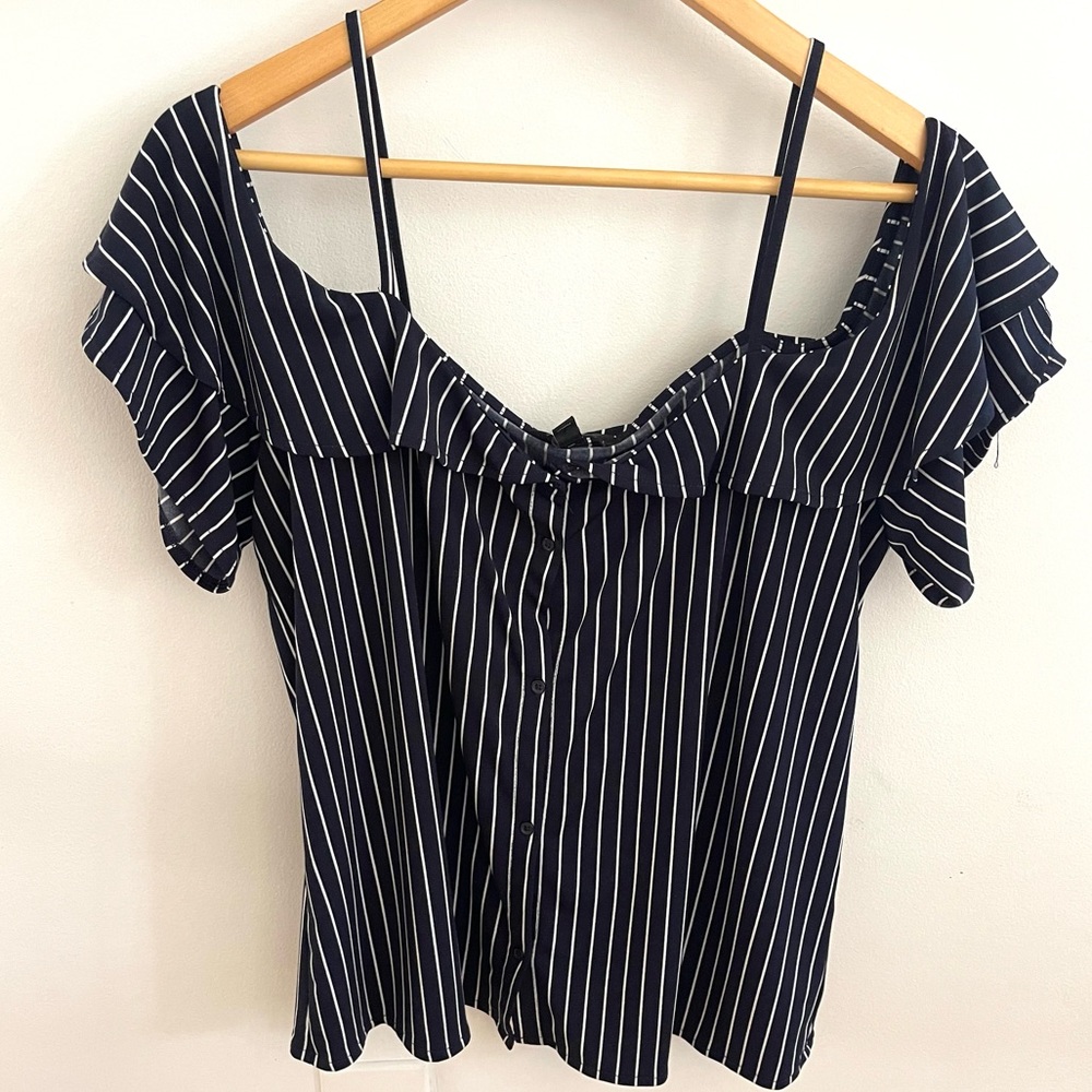 Banana Republic Cold Shoulder Stripped Top Navy Blue & White Size L Short Sleeve